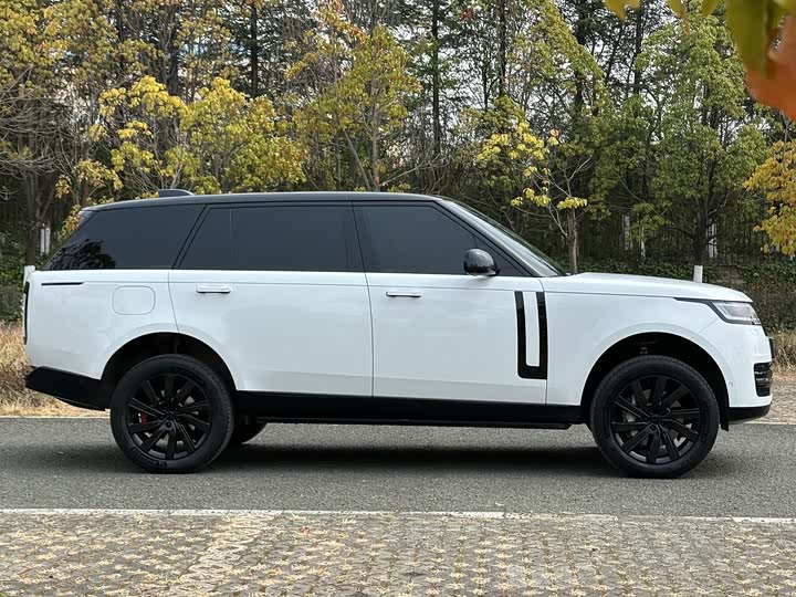 Photo 4 - Land Rover Range Rover