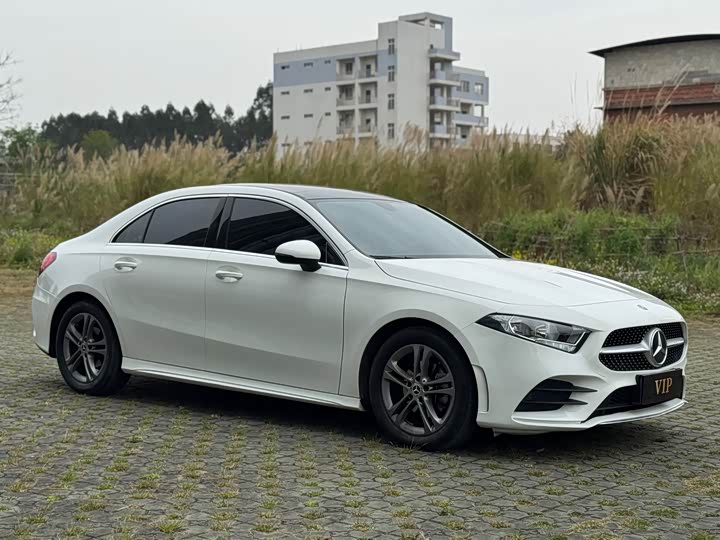 Фото 3 - Mercedes-Benz A-Class