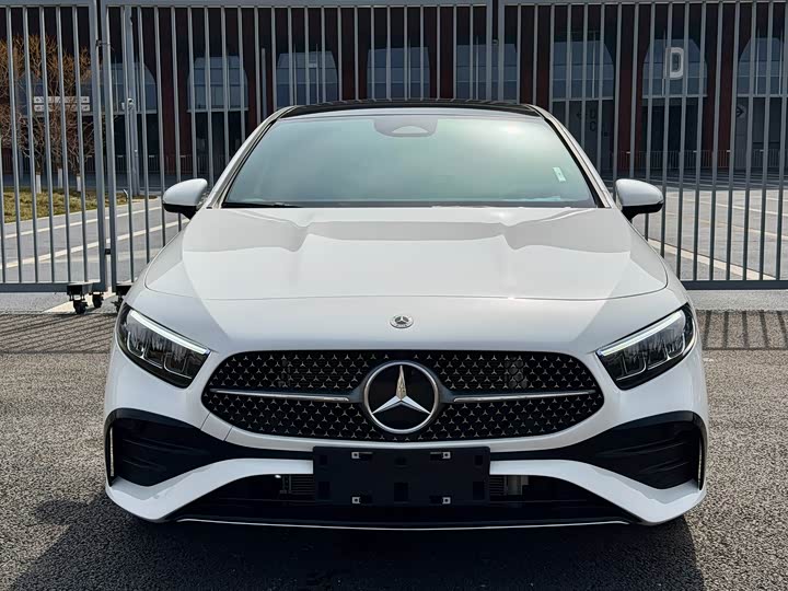 Photo 2 - Mercedes-Benz A-Class