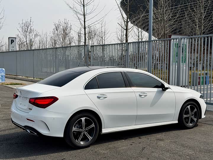 Photo 5 - Mercedes-Benz A-Class