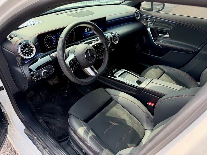 Photo 8 - Mercedes-Benz A-Class