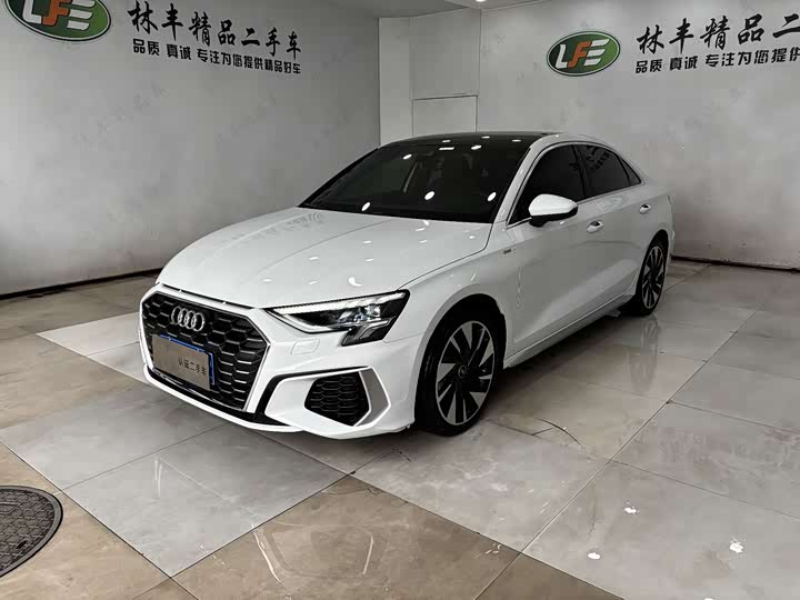 Фото 1 - Audi A3