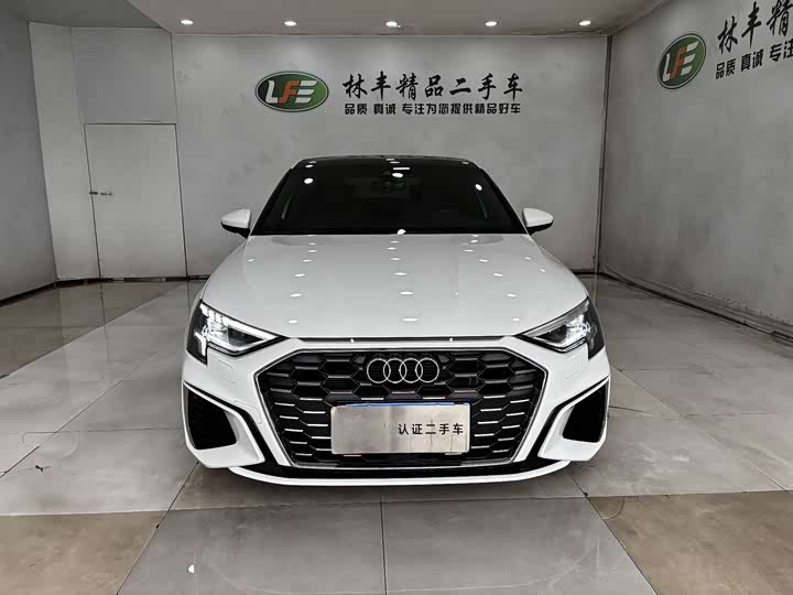 Фото 2 - Audi A3