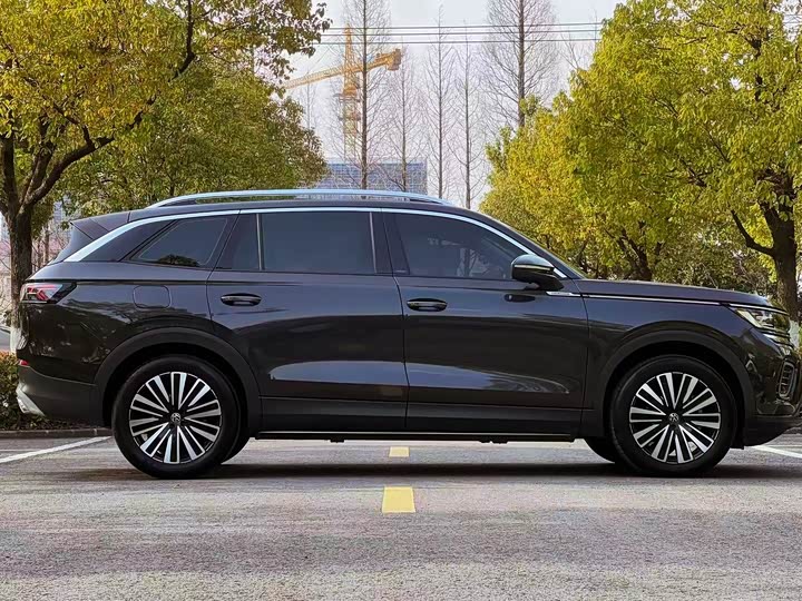 Photo 4 - Volkswagen Tavendor