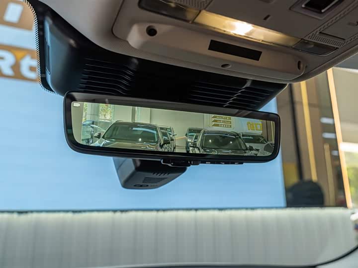 Photo 5 - Land Rover Range Rover Evoque L