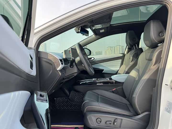 Фото 4 - Volkswagen ID.4 X