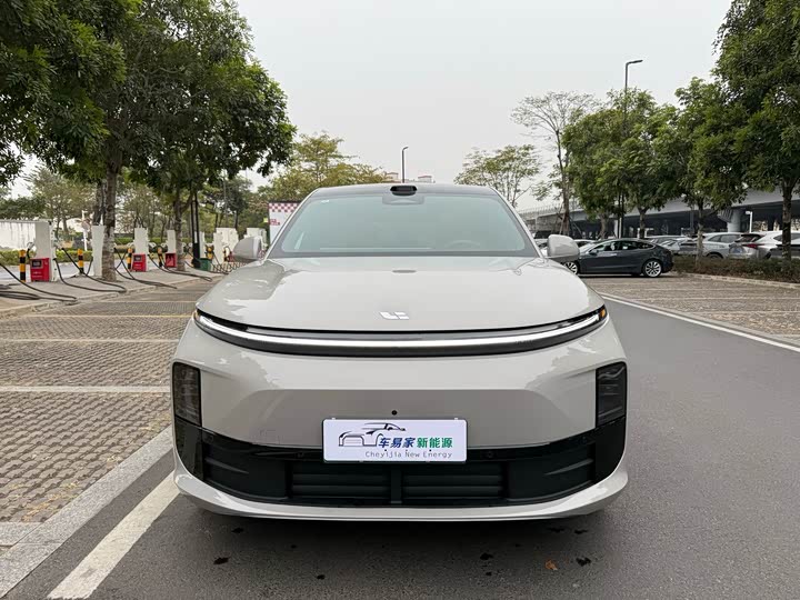 Фото 2 - LiXiang L6