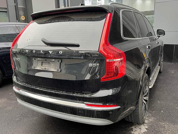 Фото 4 - Volvo XC90