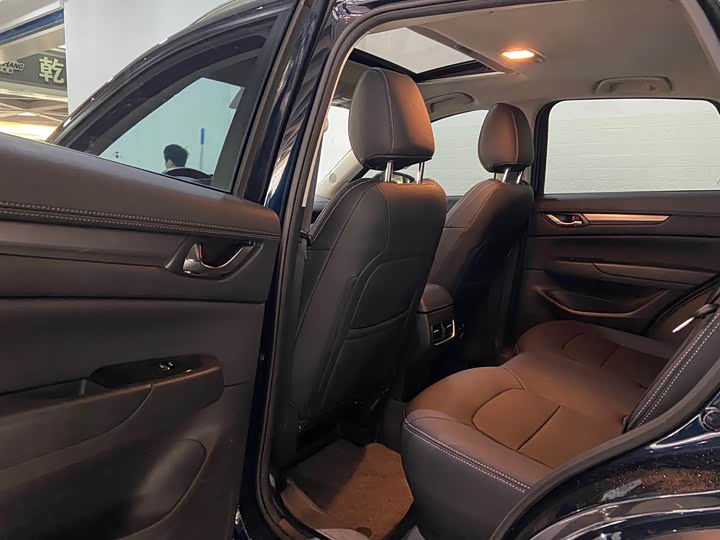 Фото 7 - Mazda CX-5