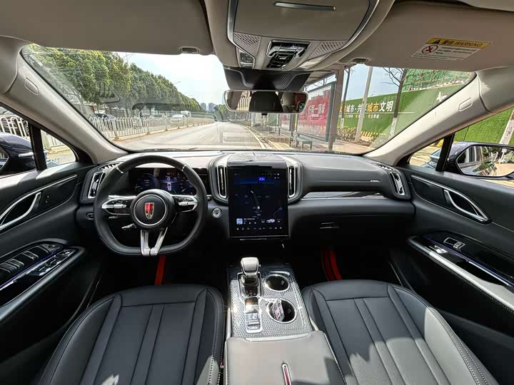 Фото 5 - Hongqi HS3
