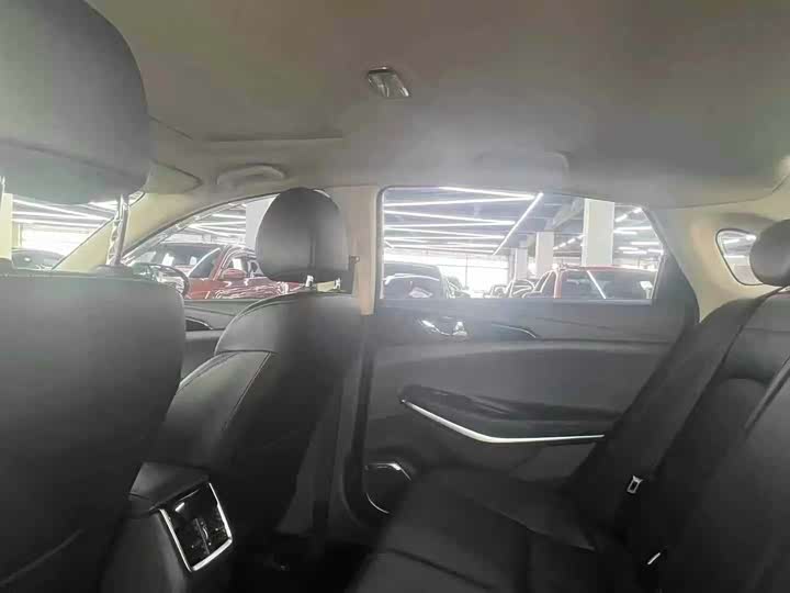 Фото 5 - Changan Raeton CC