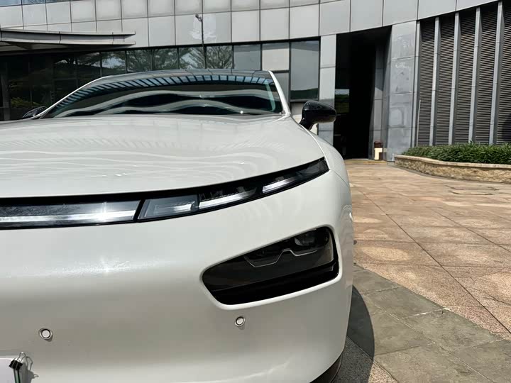 Фото 4 - XPeng P7