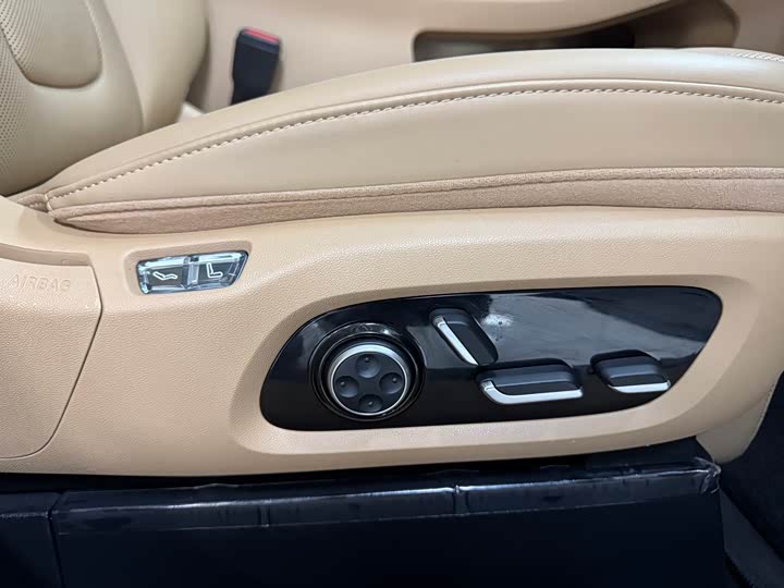 Фото 8 - Luxeed R7