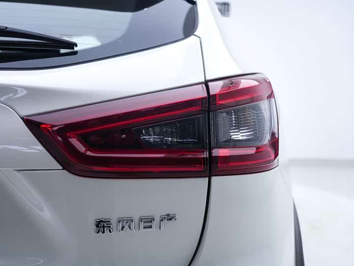 Фото 6 - Nissan Qashqai