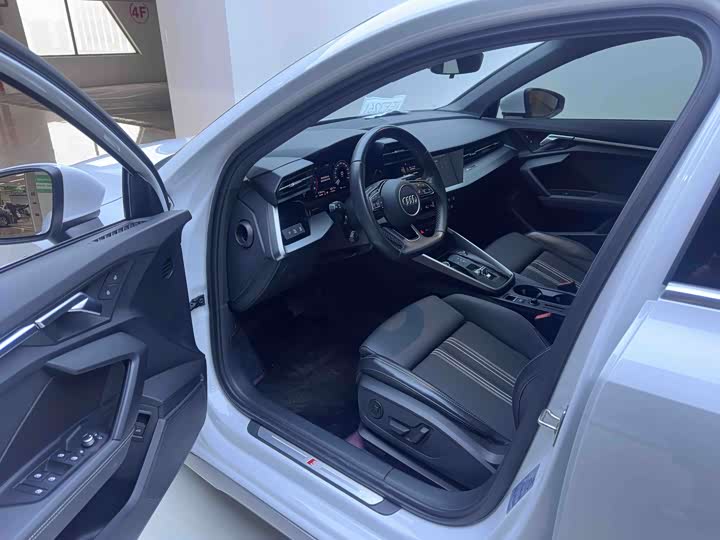 Фото 9 - Audi A3