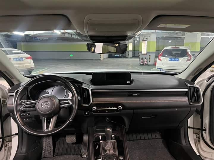 Фото 8 - Mazda CX-50