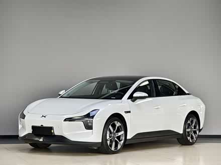 Фото 1 - XPeng Mona M03