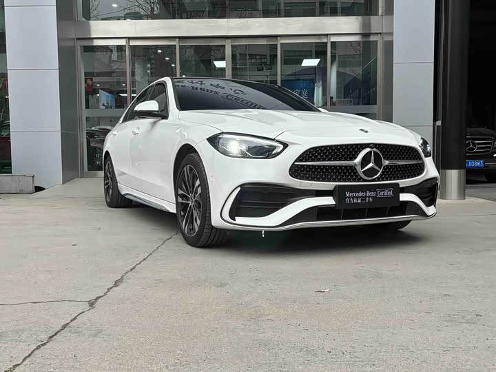 Фото 2 - Mercedes-Benz C-Class Hybrid