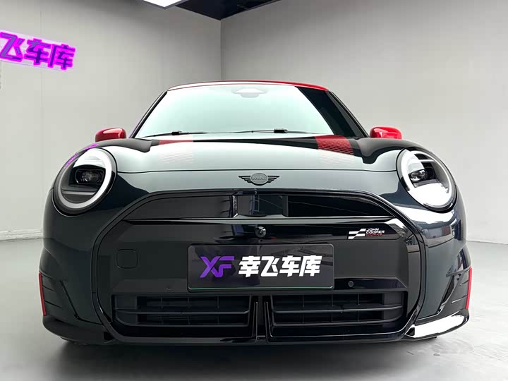 Фото 3 - Mini Cooper JCW
