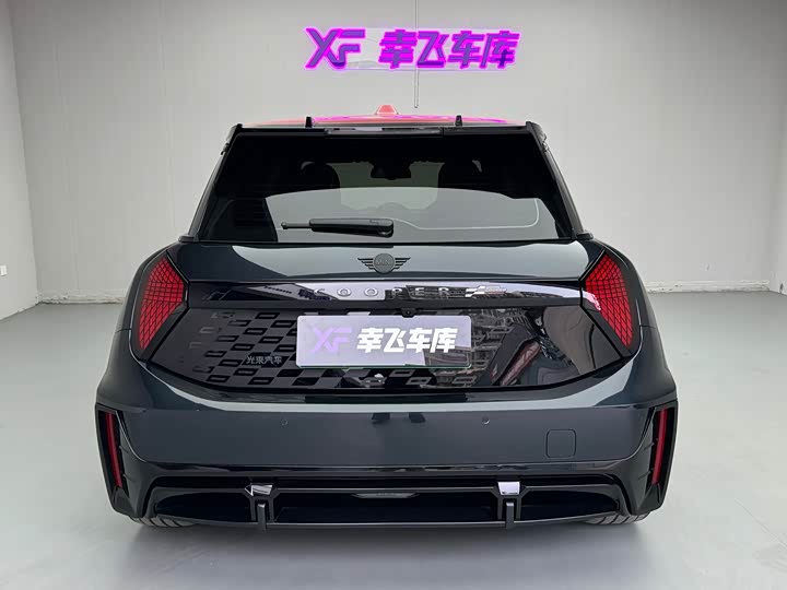 Фото 6 - Mini Cooper JCW