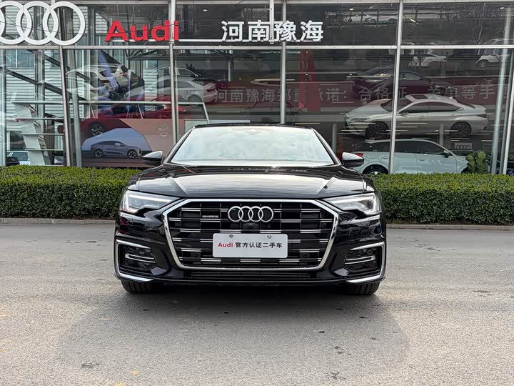 Фото 2 - Audi A6L