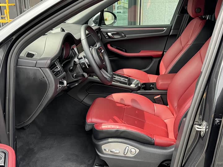 Фото 9 - Porsche Macan