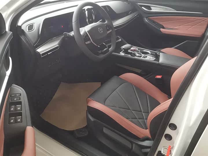 Фото 9 - Changan Eado Plus