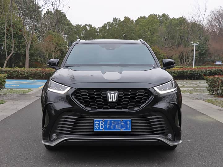 Фото 1 - Toyota Crown Kluger