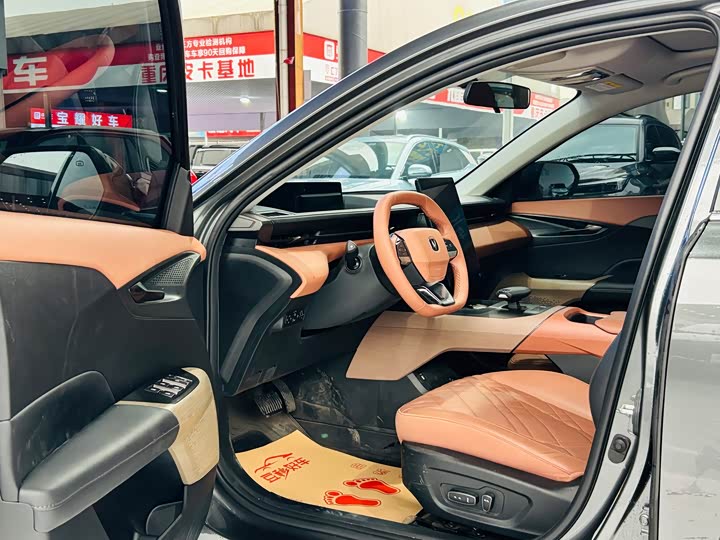 Фото 6 - Changan Eado Plus