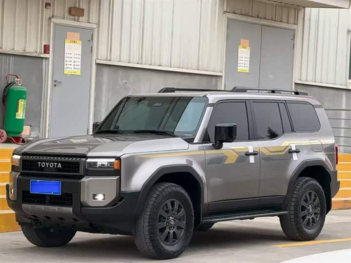 Фото 1 - Toyota Prado