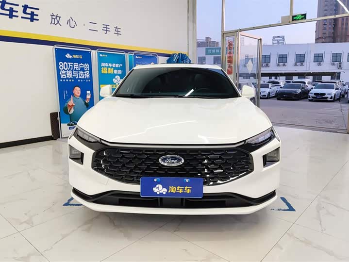 Фото 2 - Ford Mondeo