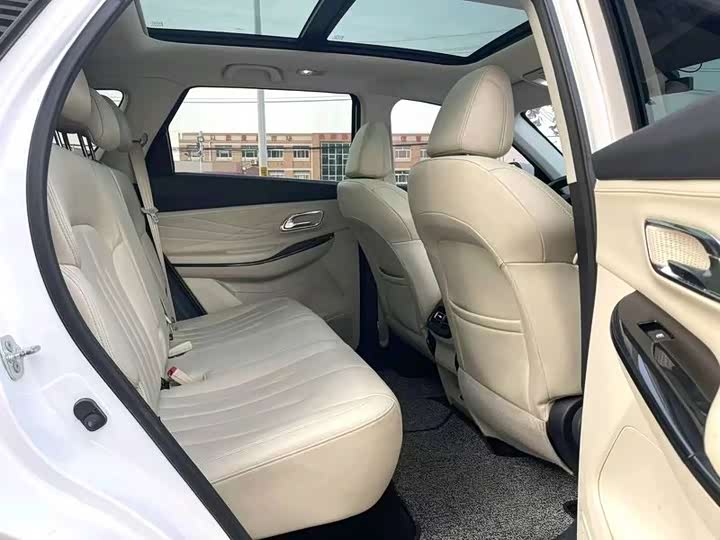 Фото 6 - Changan Oshan X7