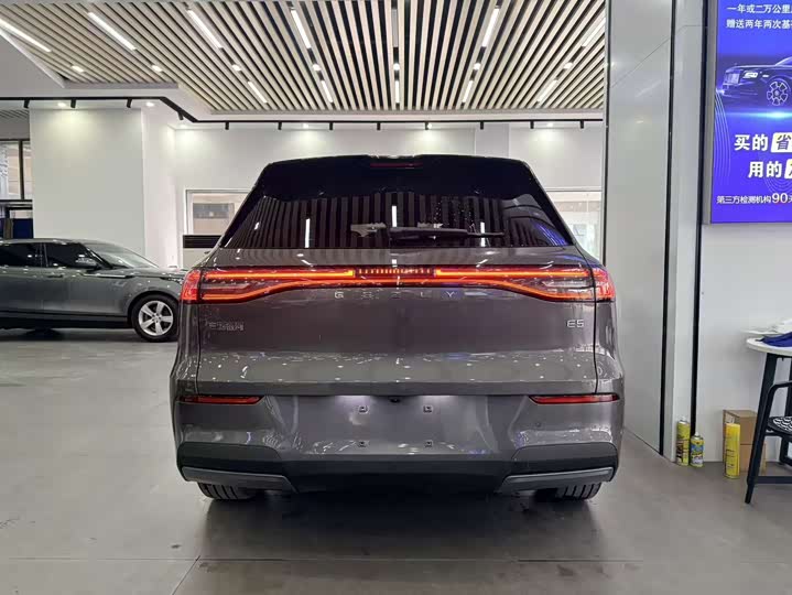 Фото 5 - Geely Galaxy E5