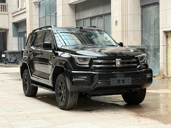 Фото 3 - Tank 400 Hybrid