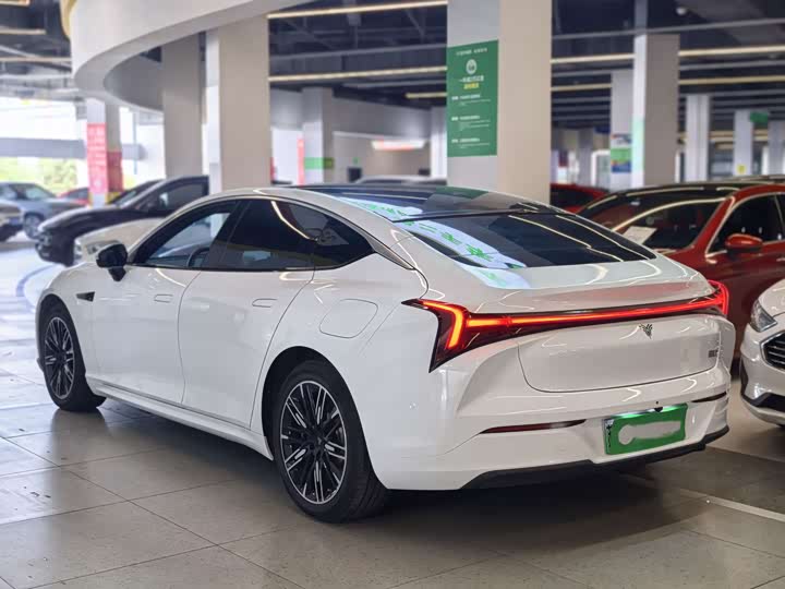 Фото 5 - Hozon S