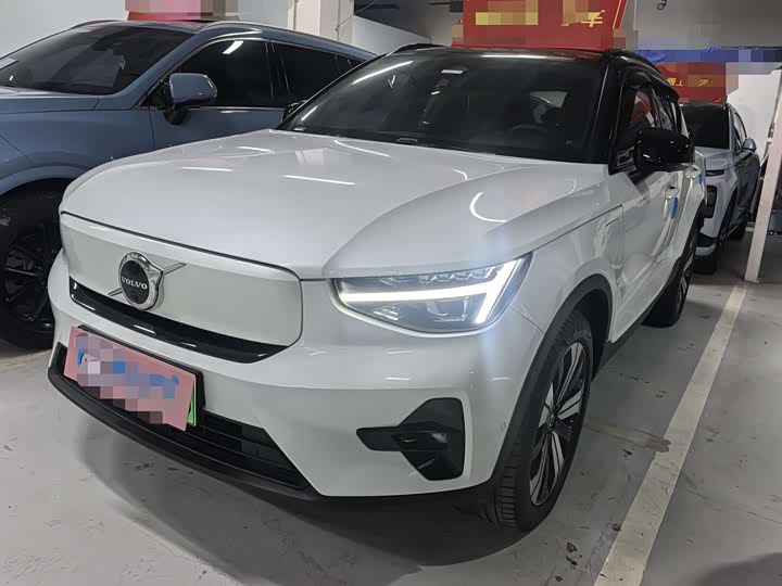 Фото 1 - Volvo XC40 EV
