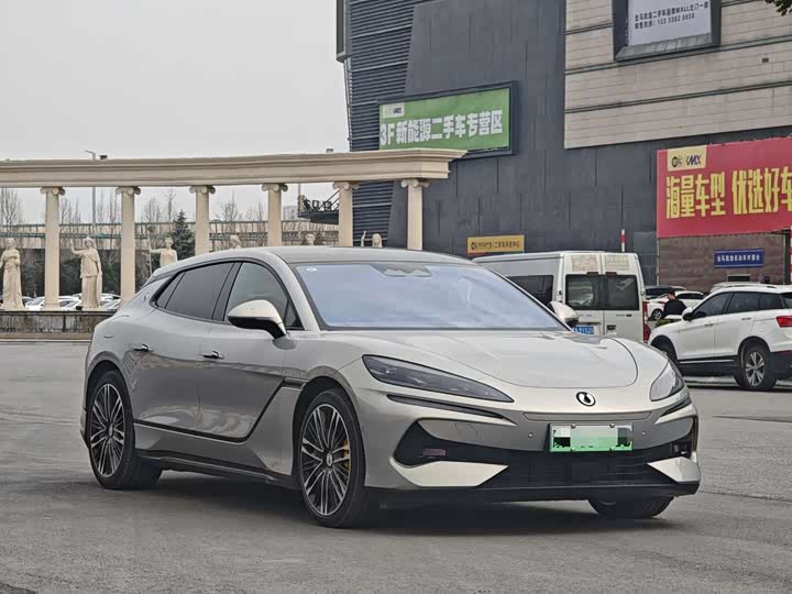 Фото 6 - Denza Z9GT