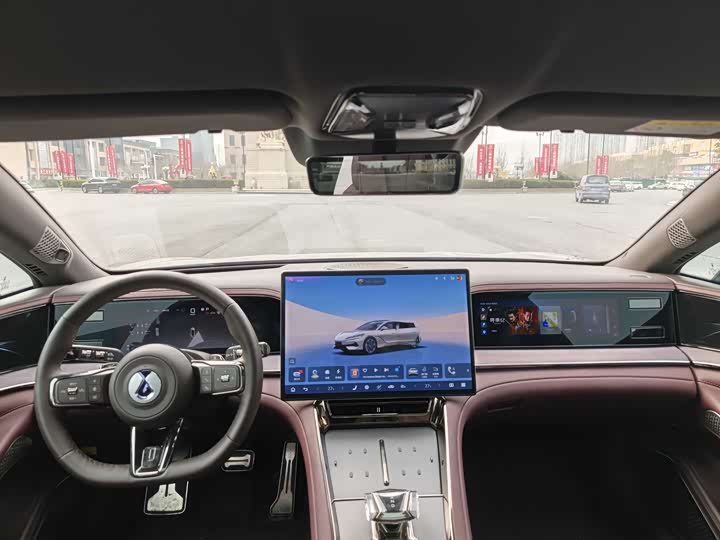 Фото 8 - Denza Z9GT