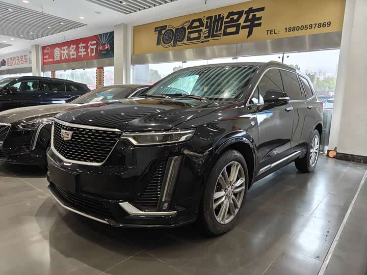 Фото 2 - Cadillac XT6