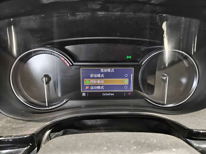 Фото 7 - Cadillac XT6