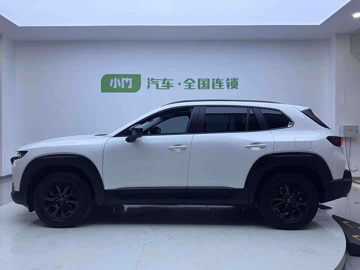 Фото 8 - Mazda CX-50