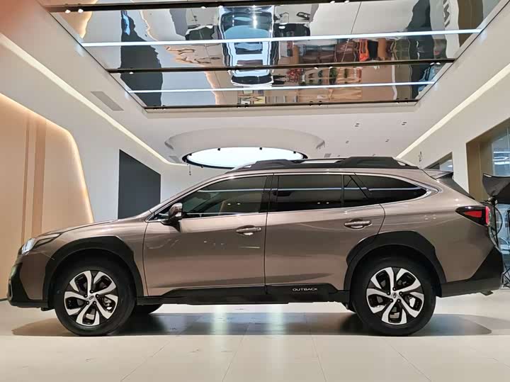 Photo 7 - Subaru Outback