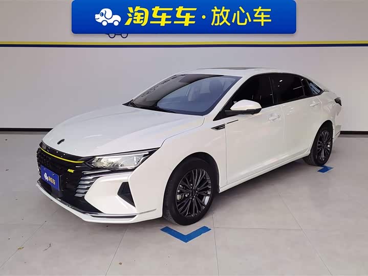 Фото 1 - Dongfeng Aeolus Yixuan Max