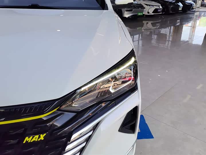 Фото 5 - Dongfeng Aeolus Yixuan Max