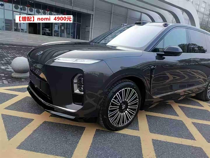 Фото 2 - Nio ES8