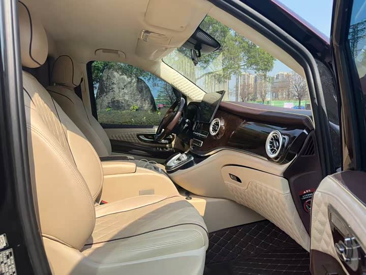 Фото 6 - Mercedes-Benz Vito