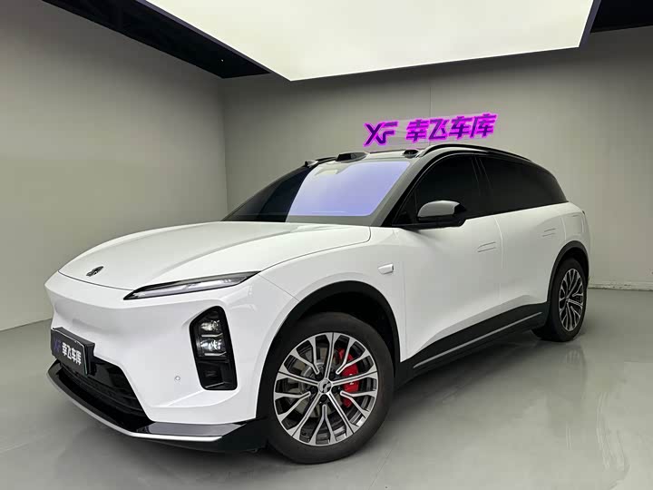 Фото 1 - Nio ES6