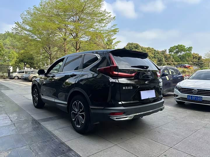 Фото 9 - Honda CR-V