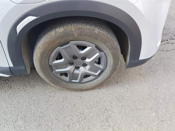 Фото 6 - BYD Yuan Up