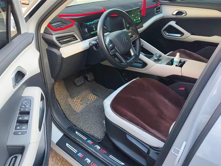 Фото 9 - BYD Yuan Up